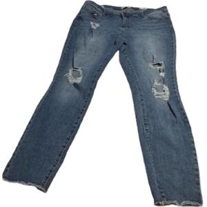 Woman’s True Craft Distressed Denim Jeans 18W